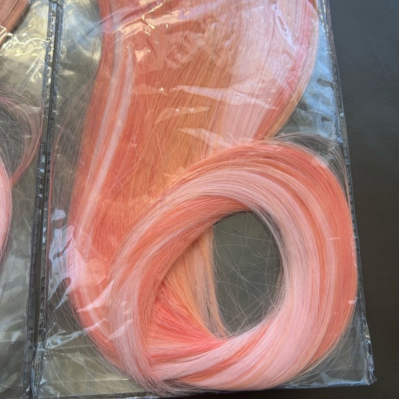 Coral Ombre 8 -piece in total faux hair extensions 💕🧡Set of 2 ! 4-piece eat set - Picture 5 of 11